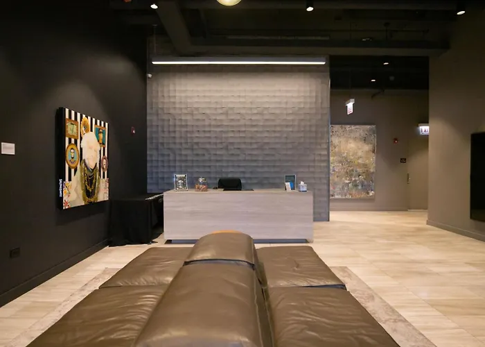 W Loop 1br W Gym Pool In Heart Of Greektown Chi-533 Apartment Chicago