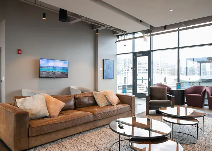 W Loop 1br W Gym Pool In Heart Of Greektown Chi-533 * Chicago